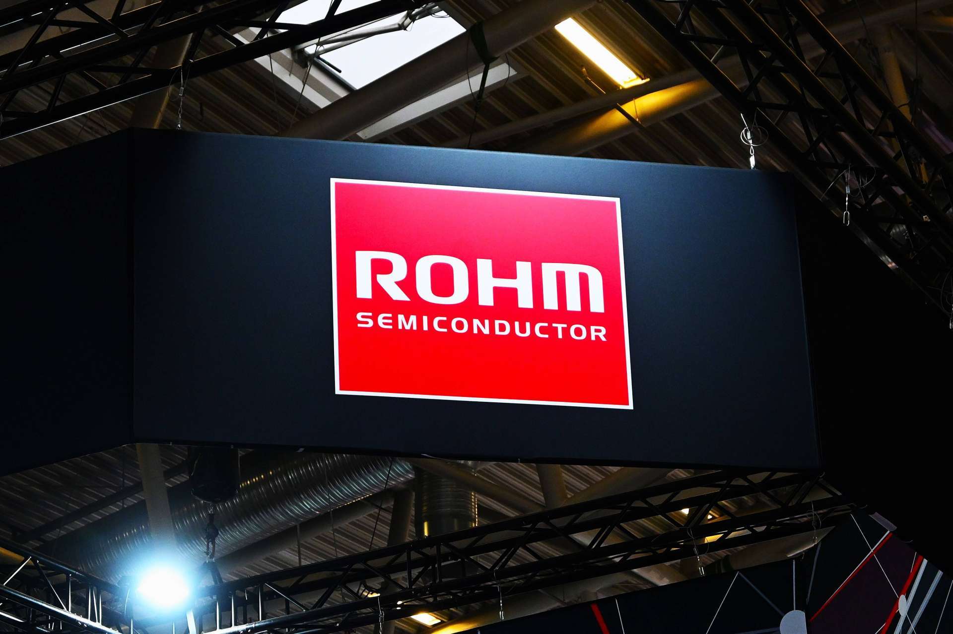 ROHM推80V車用MOSFET 搶攻48V車用電源系統商機
