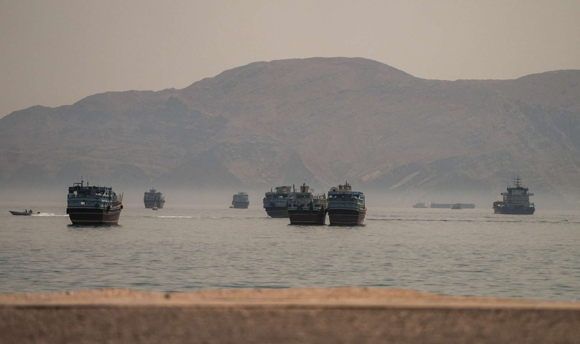【美伊停火效應】荷姆茲海峽油輪通行量回升 海灣原油出口逐步恢復