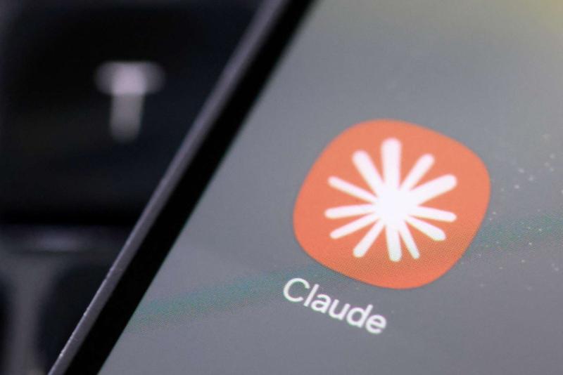 Claude AI寫程式能幫多少？從聊天工具變開發助手