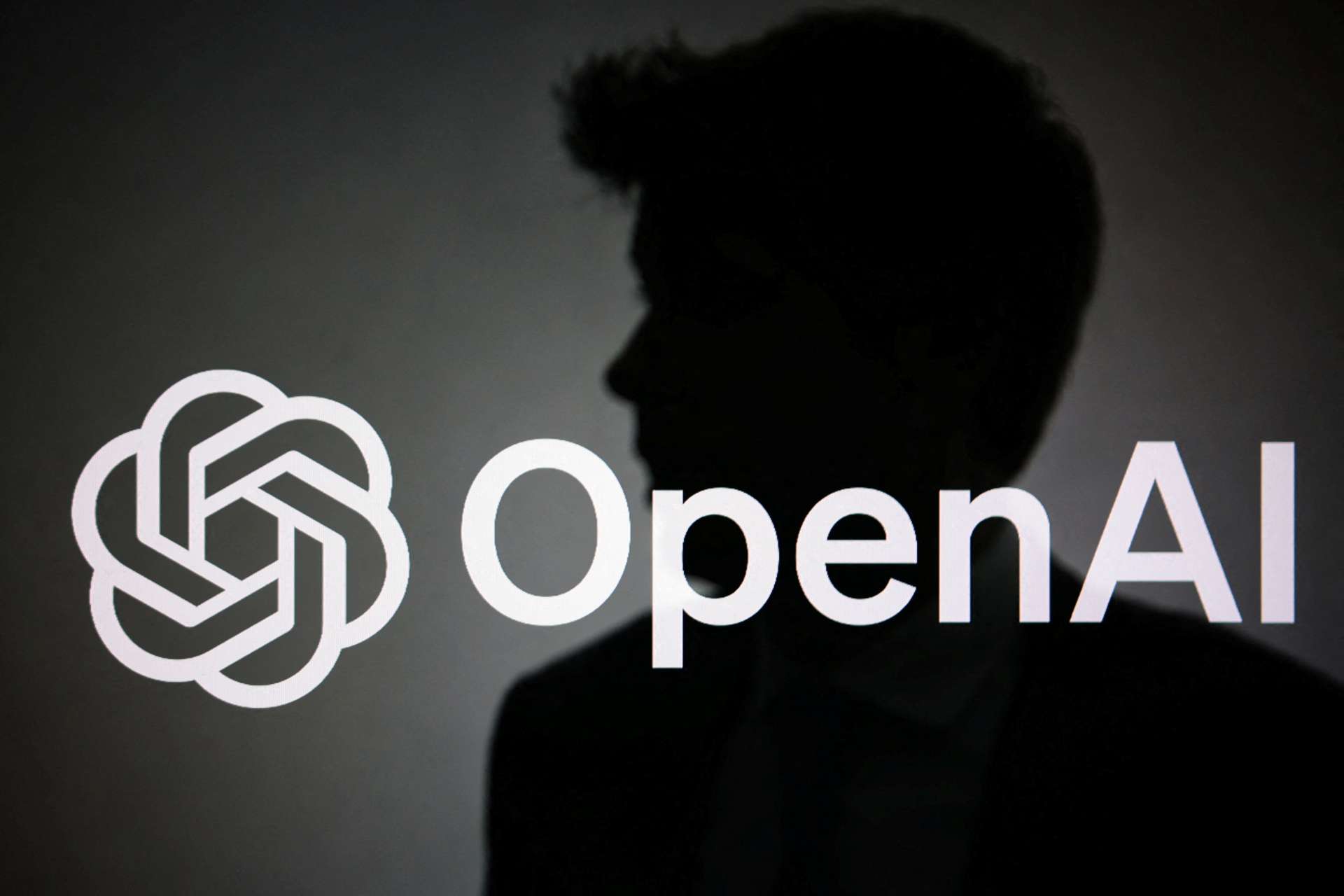 OpenAI調降AI模型價格，並公布活躍用戶突破10億、企業客戶逾200萬家