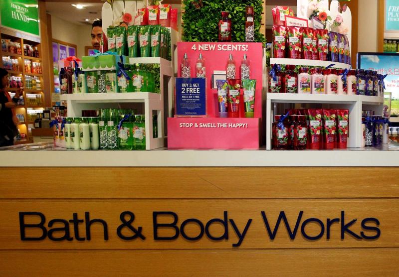 Bath & Body Works數位業務5年來首度成長，上調全年獲利展望但消費仍保守