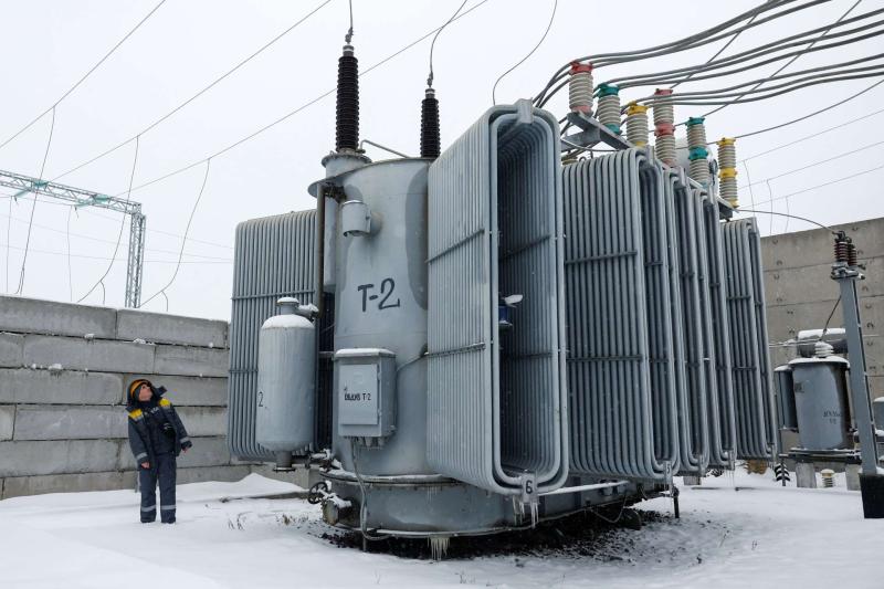 AI用電潮把需求推向電網，全球電力變壓器廠商大擴產
