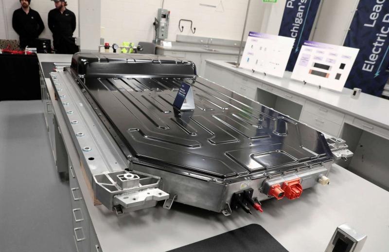 LFP從電動車攻入儲能市場，三元電池成長空間再受擠壓