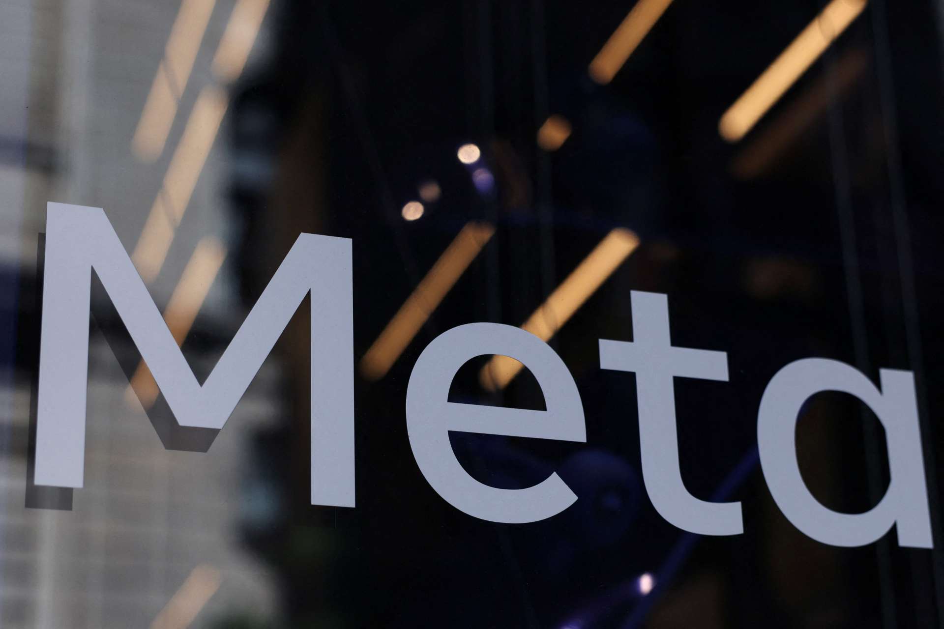 Meta擬發無投票權新股，為AI籌資並保住祖克柏控制權