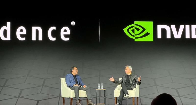 Cadence與NVIDIA品牌標誌出現於舞台對談背景的資料照。