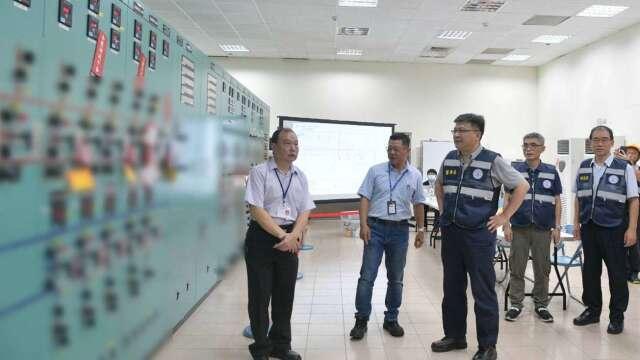 點亮半導體重鎮！高雄楠梓台電雄積三四線提前2年完工 供電量翻倍至千萬瓦