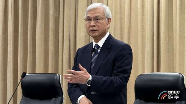 楊金龍央行總裁生涯 第三度獲「A-」評比