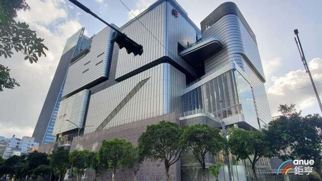 遠百看科技業暢旺「讓錢進來」 周年慶年增幅達3.5%