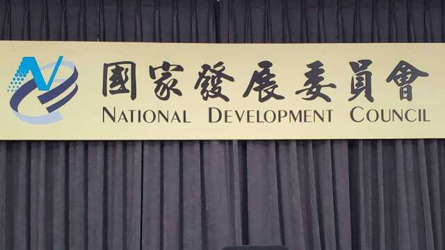 全球AI競速拚落地！葉俊顯祭4招助企業降低轉型門檻 力挺進軍海外