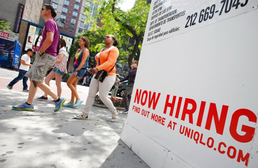好消息,美國的就業市場依然保持穩健,勞工生產力還大幅上升