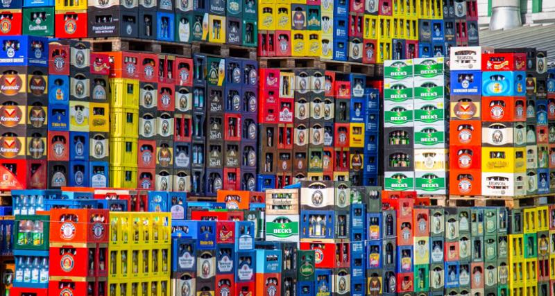 宏全(9939)股價「抗跌不抗漲」，9月淡季可以年增42%，那麼到了明年旺季呢.....