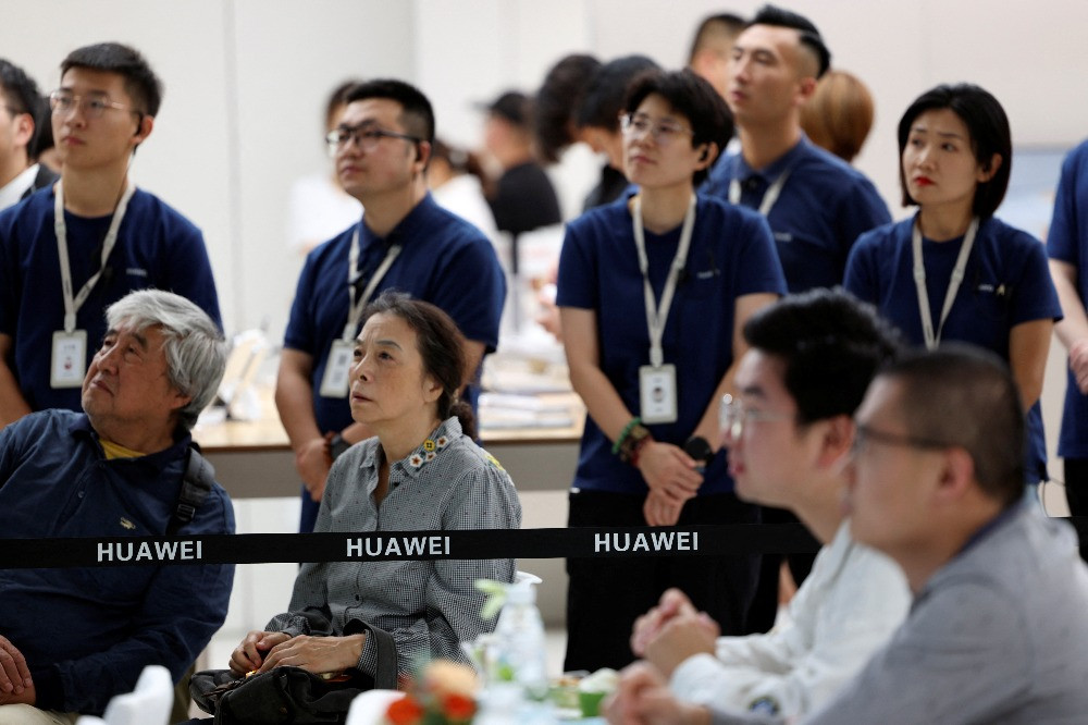 華為發表會新品齊發,宣布推出超高端品牌'Ultimate Design'