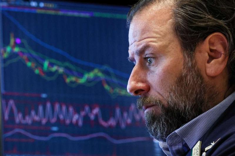 資金蜂擁到股票市場，誰是最大贏家？