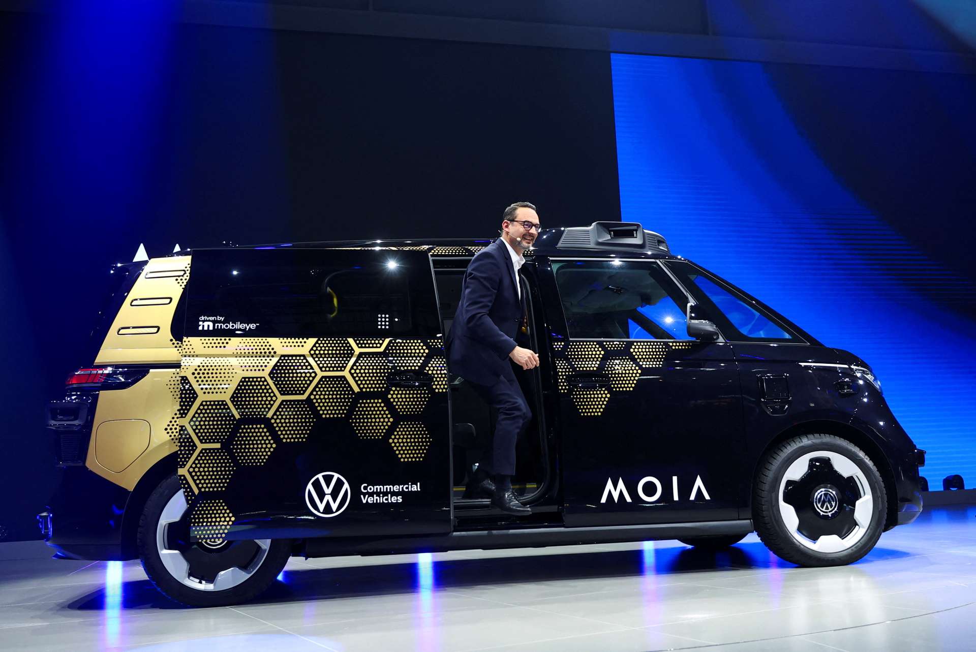 2025慕尼黑車展焦點|車廠拚降價不拚黑科技 平價電動車成主戰場