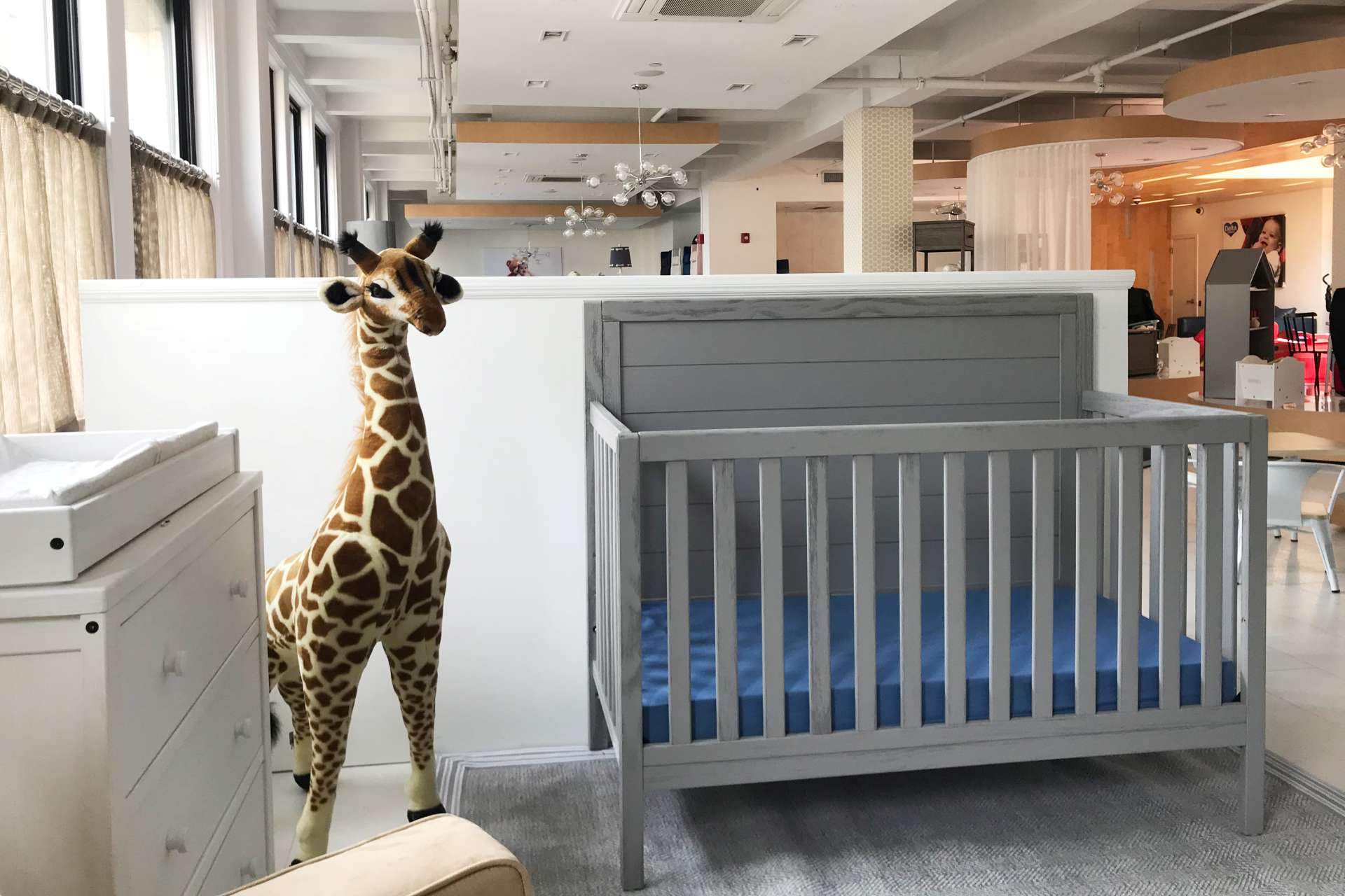 全球傢俱市場全景｜美國市場規模 2,642 億美元居首，中國出口 207 億美元高度依賴美國，關稅衝擊行業利潤惡化