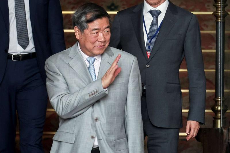 何立峰將赴馬出席東協峰會　中美稀土談判登場牽動科技供應鏈