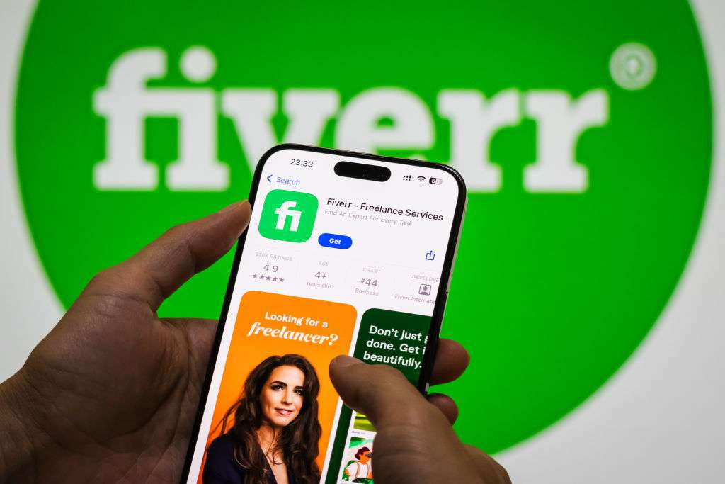 線上自由接案平台業者 Fiverr 營收略遜預期　AI與加值服務撐起獲利率創高