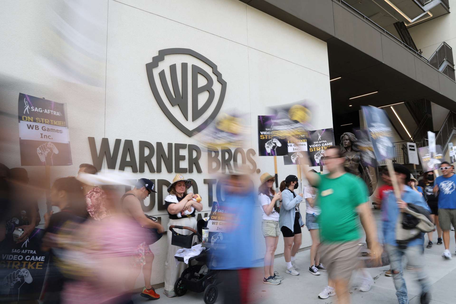 Warner Bros Discovery業績不如預期　考慮出售或分拆顯示媒體整合極限