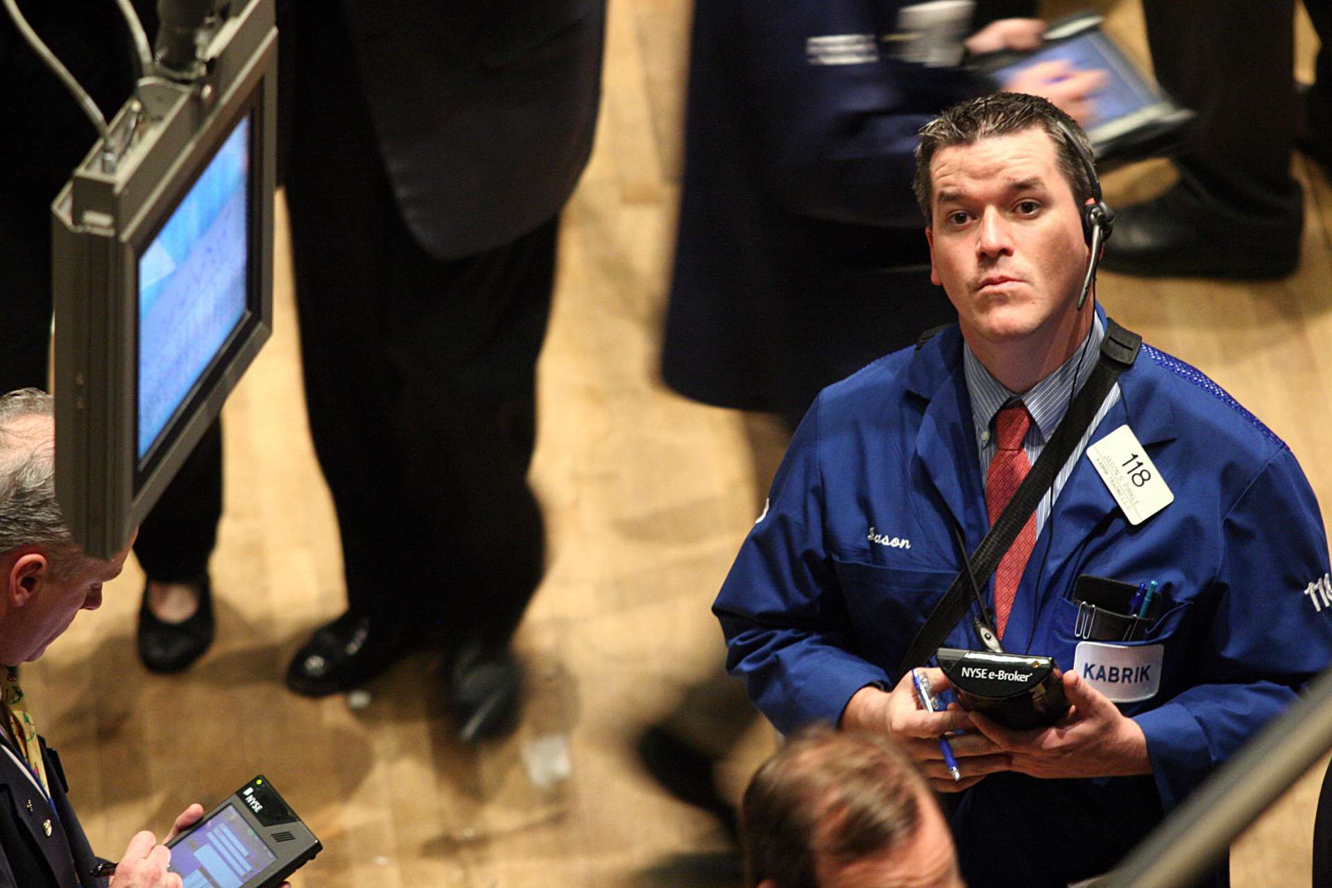 美股大盤下跌、投資人等待就業報告與Nvidia財報