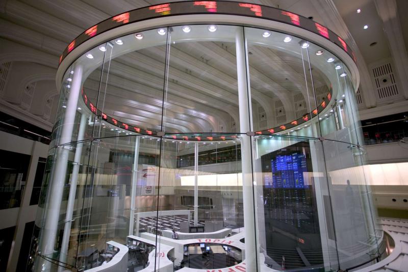 AI 熱潮急凍！韓台股重挫、亞幣全倒　輝達財報前資金大逃殺