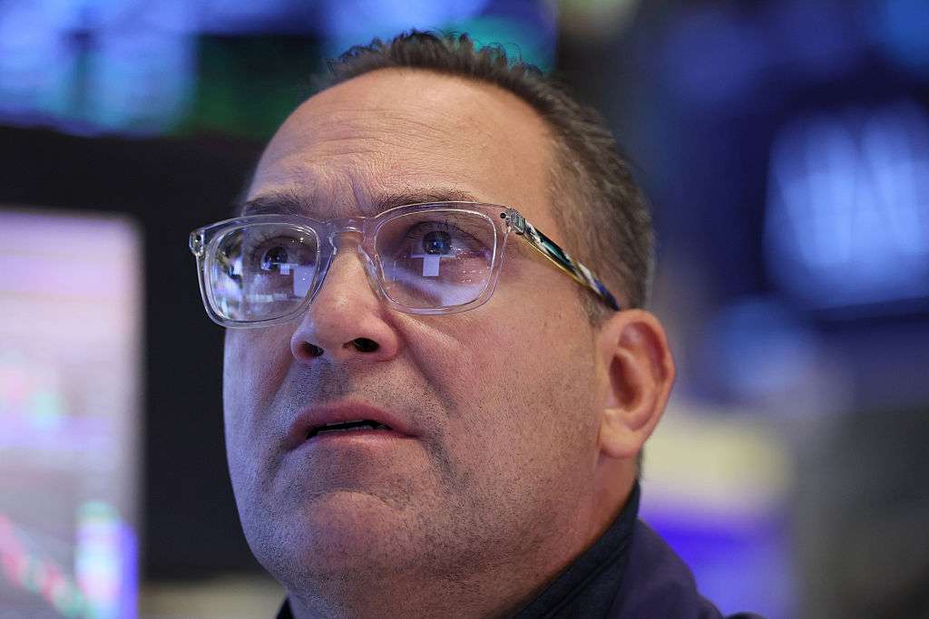 橋水基金重磅示警：AI燒錢恐釀泡沫！科技巨頭仰賴外部資金「危險」