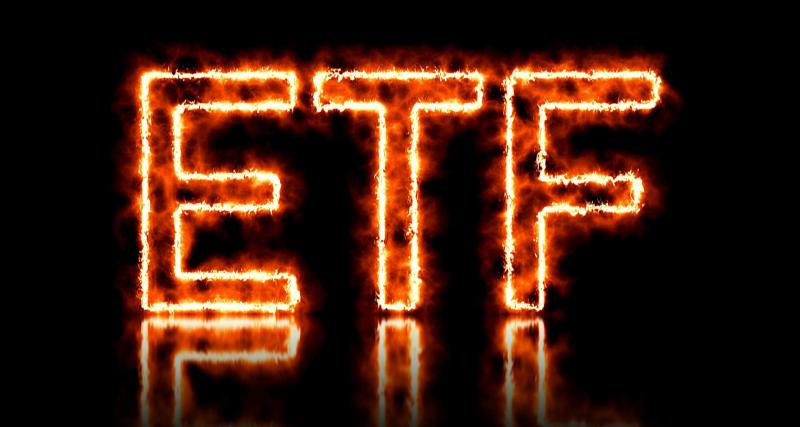 高股息ETF漲不動該賣嗎？股海老牛曝「7：3黃金配置術」：2026年這類「攻擊型」資產我買7成！