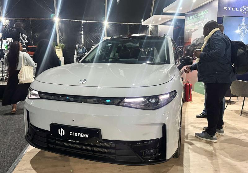 零跑汽車訂下十年400萬輛銷售目標　2025年營運表現亮眼、直逼比亞迪市佔