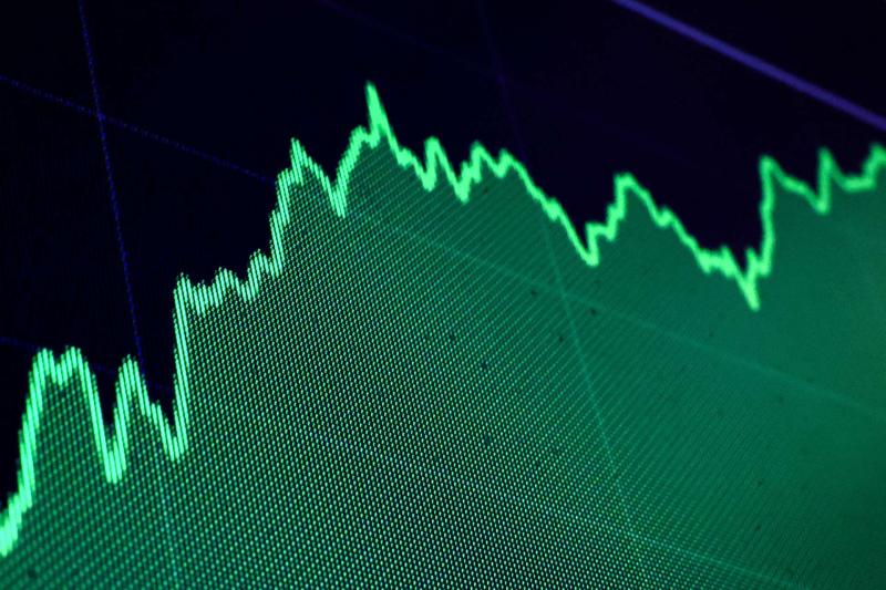 AI 樂觀情緒帶動晶片股　道瓊再創歷史新高