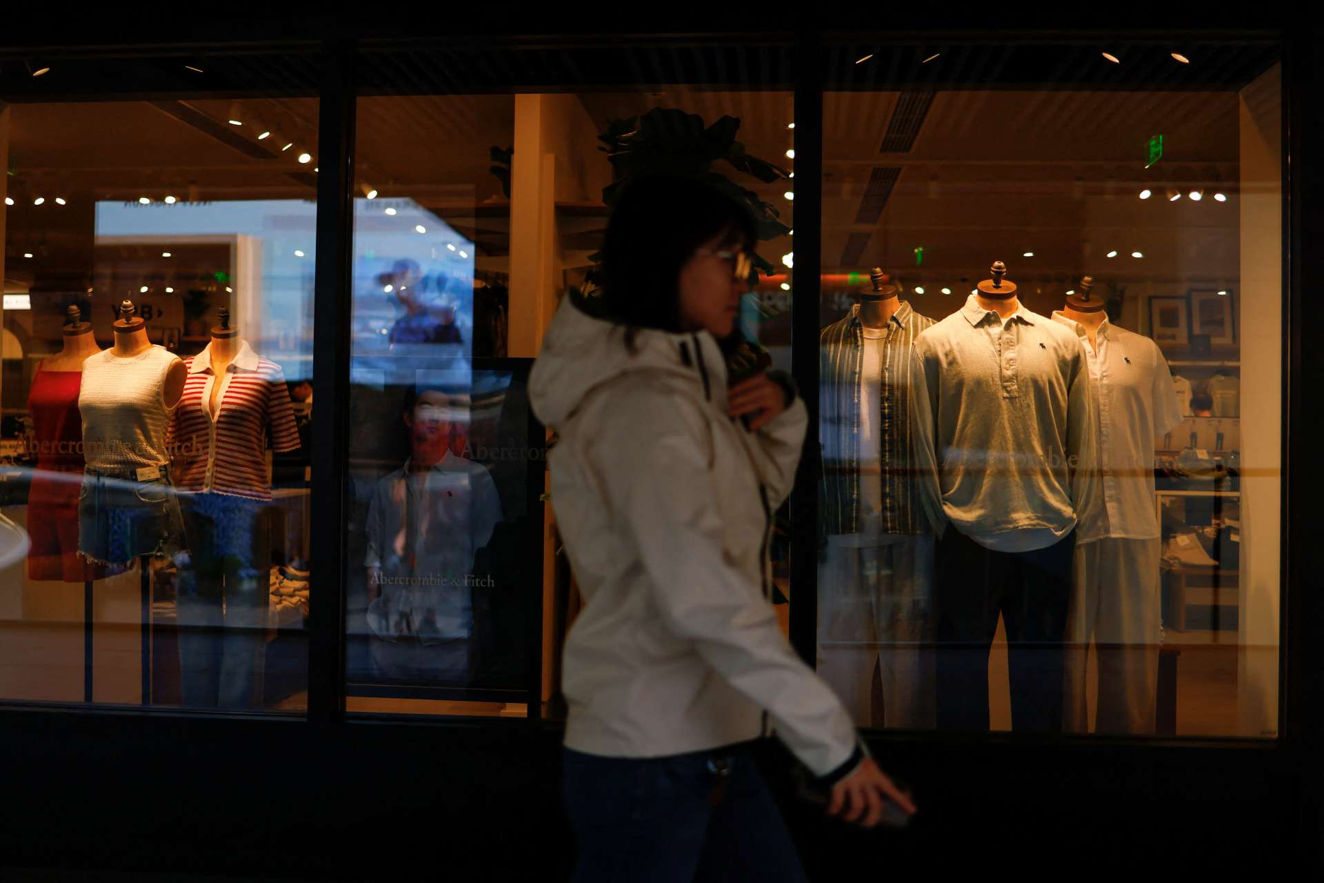 Abercrombie & Fitch 上修展望，2025 財年表現貼近市場共識