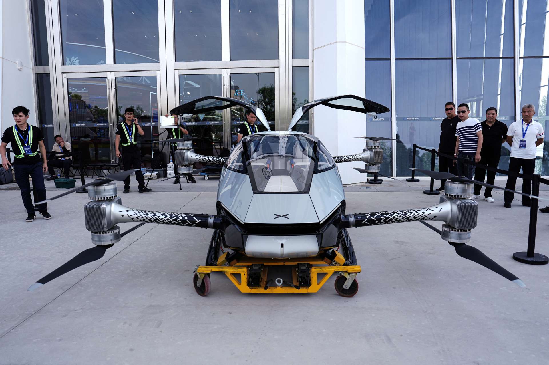 小鵬飛行車子公司Aridge傳籌備港股IPO　低空經濟與eVTOL商機迎市場考驗