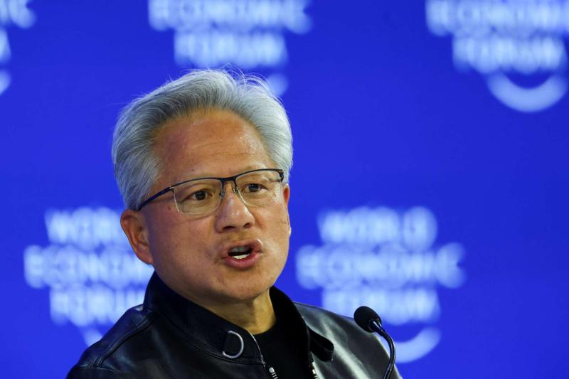 輝達執行長黃仁勳：AI是史上最大基礎建設浪潮　未來投資規模上看數兆美元