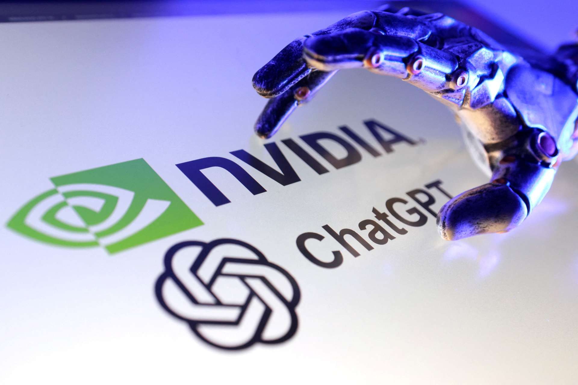 傳輝達、微軟、亞馬遜洽談大手筆投資 OpenAI，總額上看 600 億美元