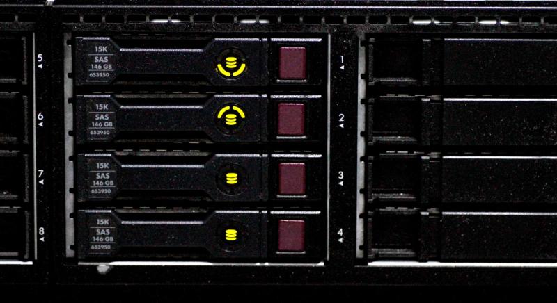 亞洲最大規模的資料中心交易案可望誕生，KKR攜手新加坡電信巨頭搶進AI時代核心基礎設施