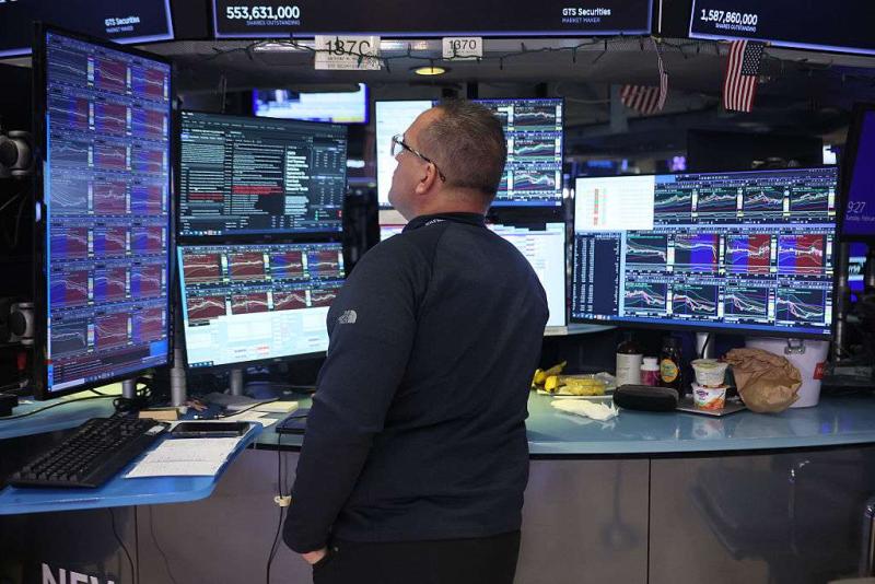 輝達財報亮眼 盤後股價翻黑 道瓊期貨小跌 市場高檔震盪