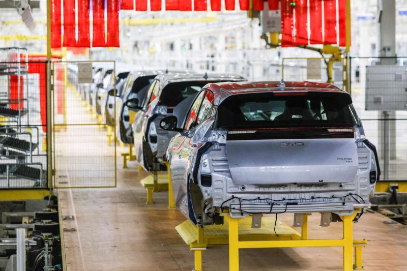 中國政府祭出新規範 加強汽車價格監管與安全標準