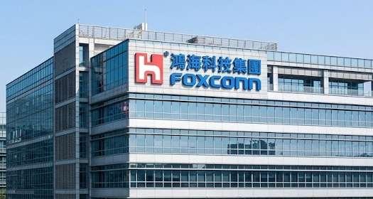 鴻海(2317)AI光環碎了一地？三率三降、獲利警訊大解析！股魚：這指標沒回升前，別被出貨量騙了！