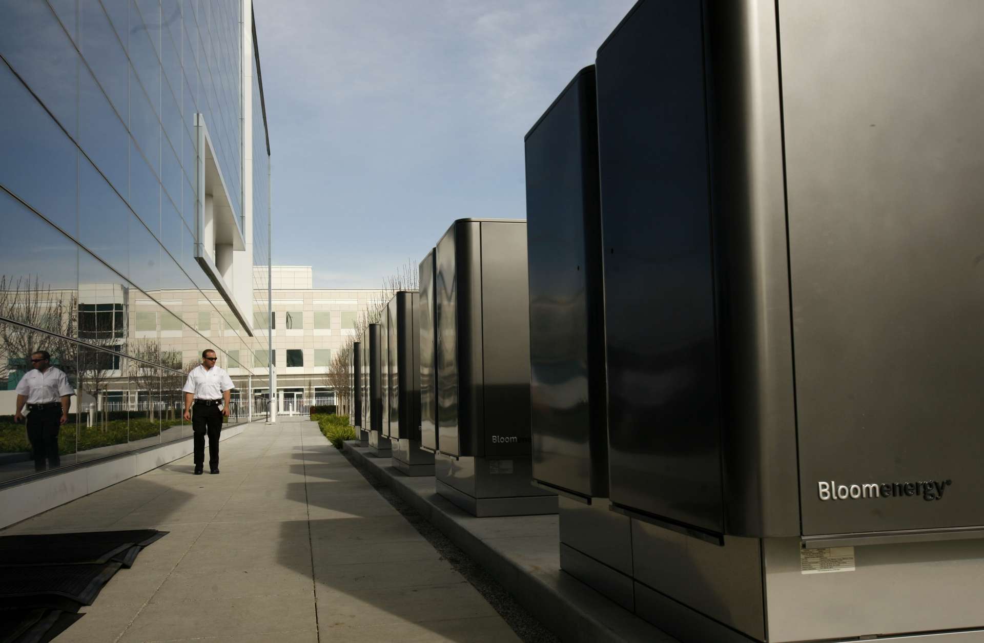 Bloom Energy擴大拿下甲骨文訂單 盤後股價大漲
