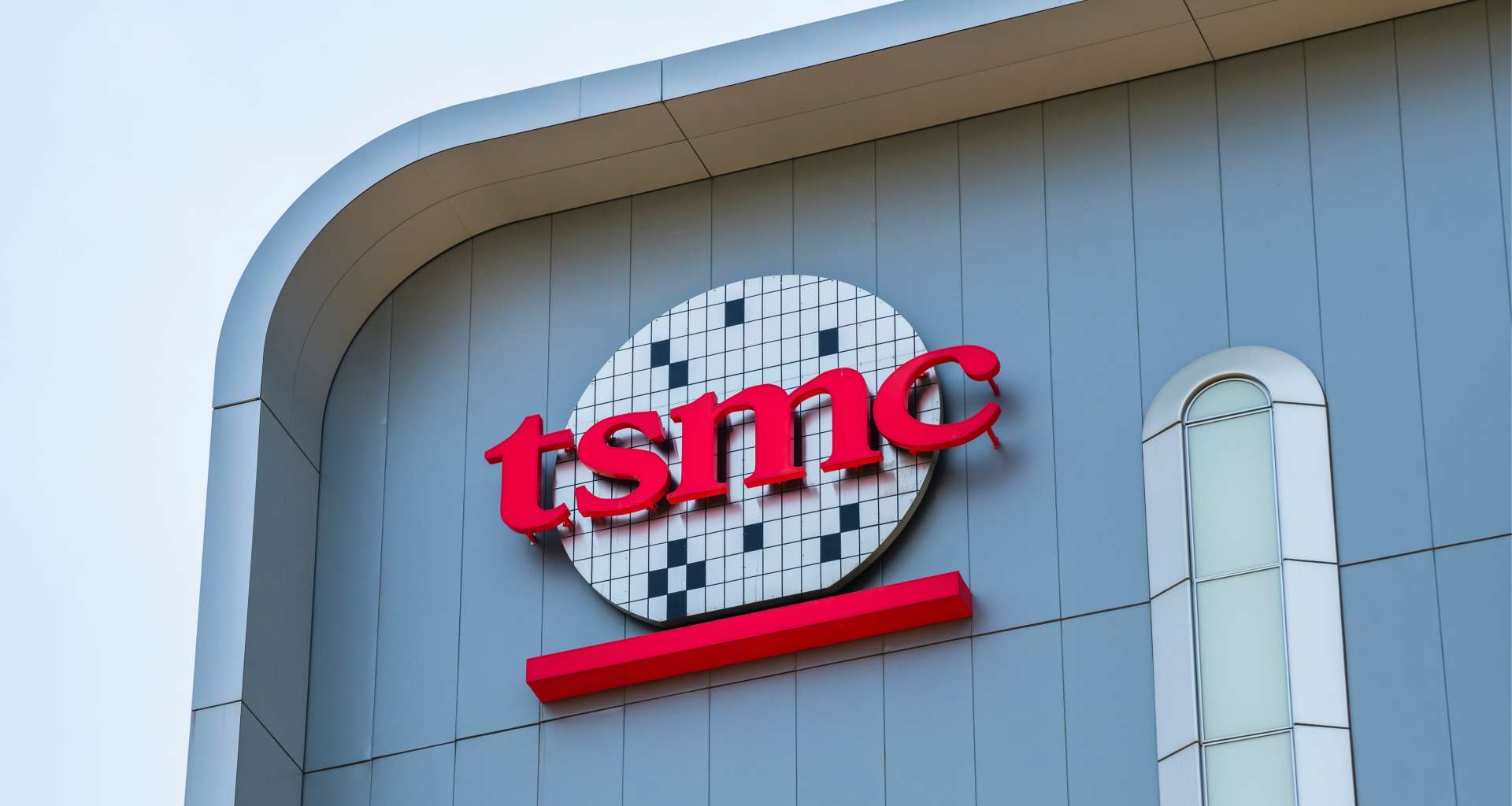 台股3萬7懼高？老牛曝「這點位」無腦加碼！台積電上看2800...這價位還能追？看懂這訊號不怕賣飛！