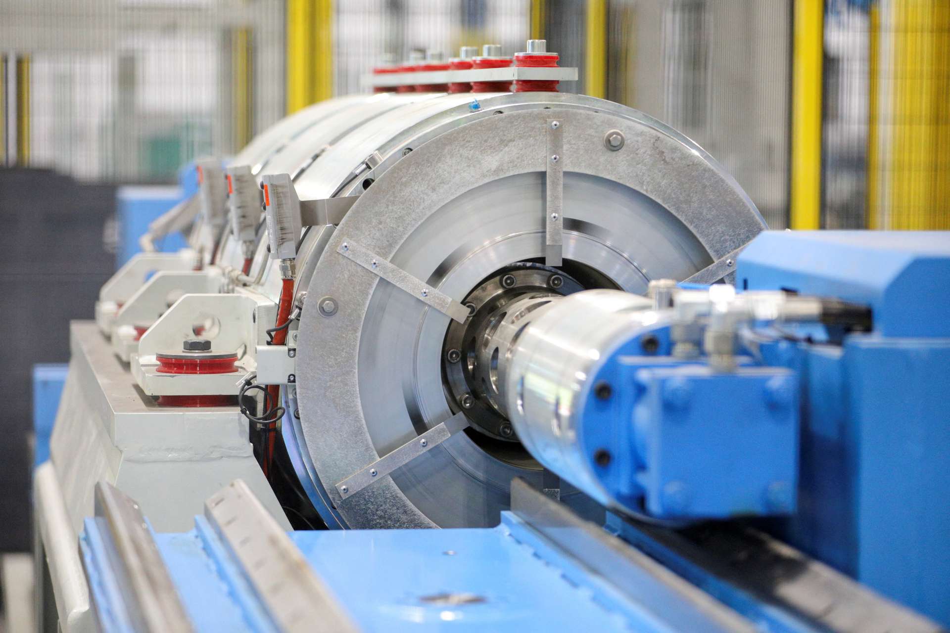 先進磁性材料商機擴大　電動車與再生能源需求成核心動能　2035年產值估達647億美元