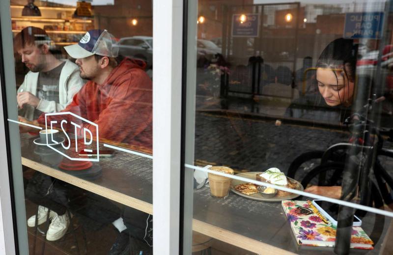 英國為G7通膨最高經濟體之一　消費信心跌至近三年低點