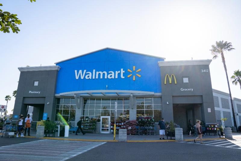 【產業訊息】美國消費市場展現韌性，沃爾瑪(Walmart)調高財測