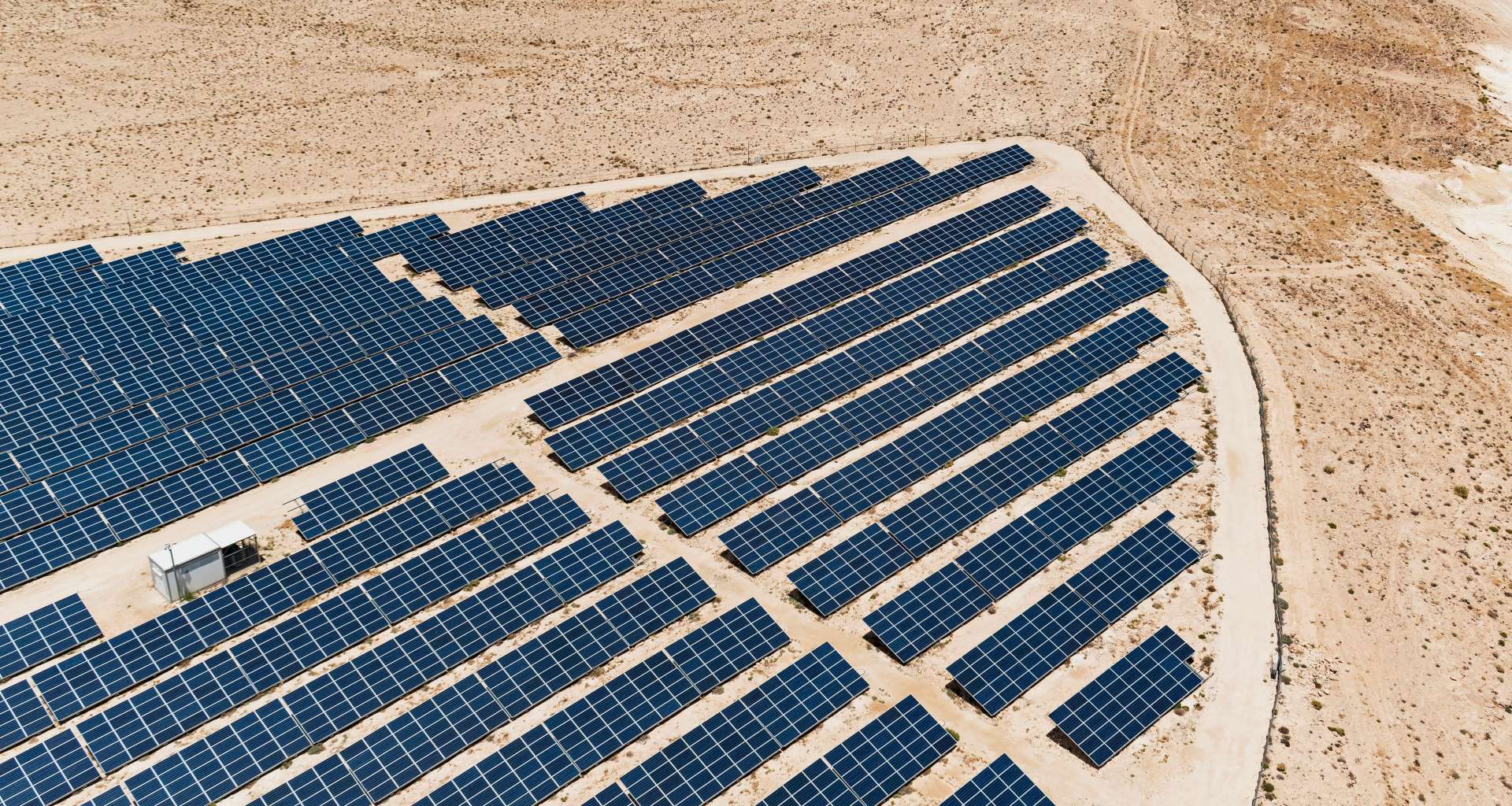 能源︱以色列最大型太陽能與儲能設施全面啟動,電力去管制後的新格局