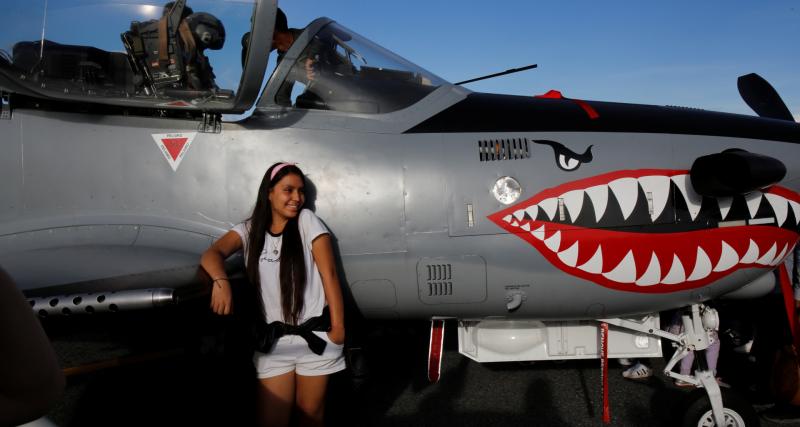 巴航再下一城！烏拉圭加入「超級巨嘴鳥」戰機俱樂部