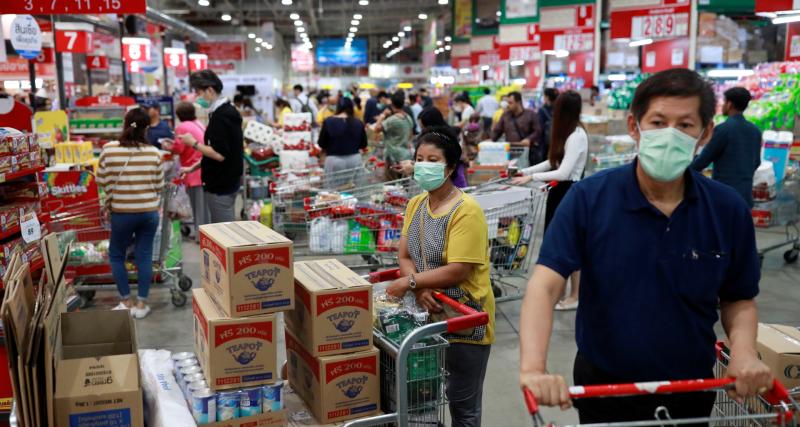 不只美國消費者挑剔，澳洲兩大超市龍頭也主打「CP值」，股價飆漲