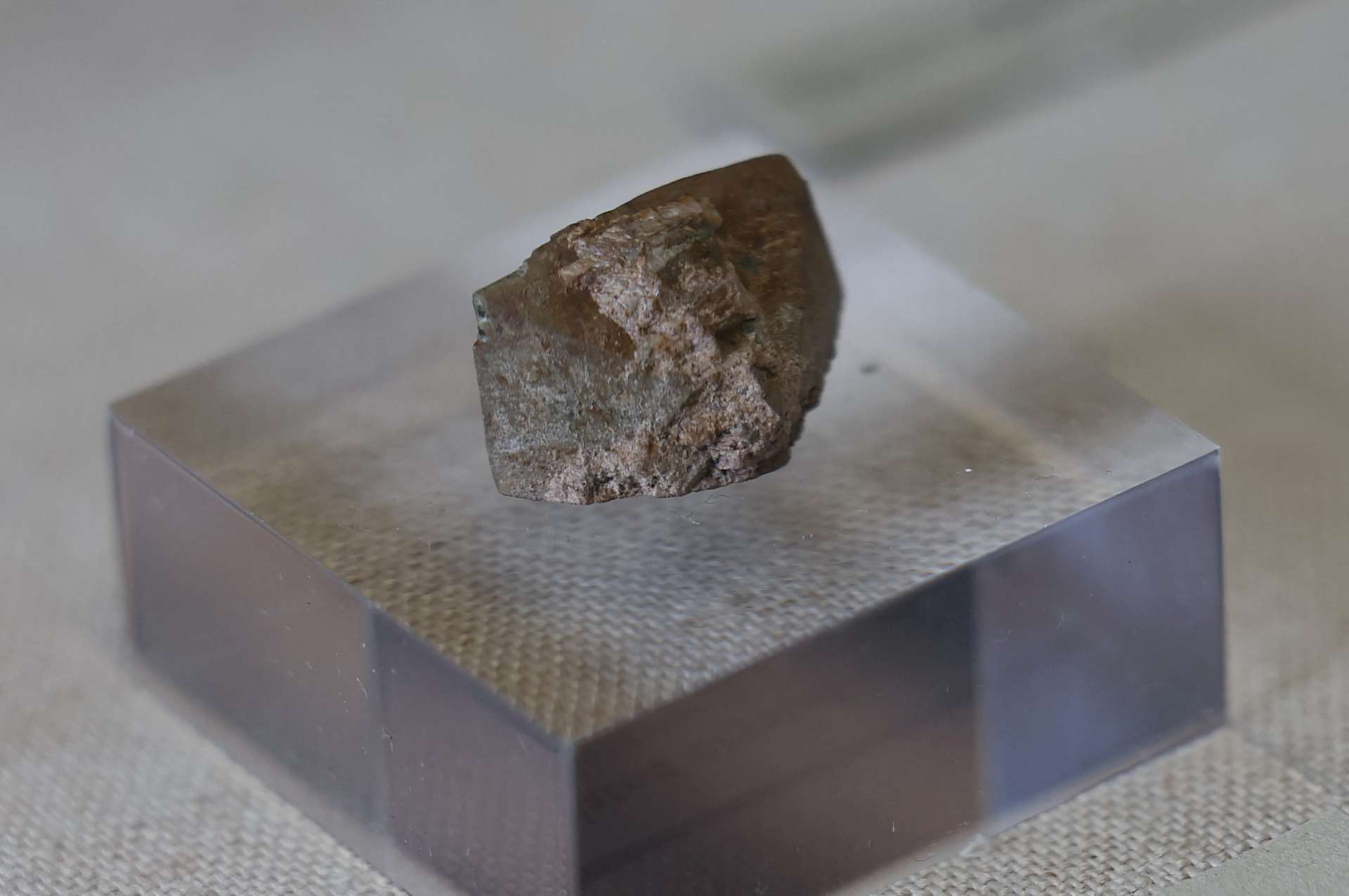 稀土｜出口量自7個月高點回落，中國9月磁鐵數據顯示轉折信號？