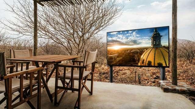 面板雙虎8月營收走勢不同調 友達月增17% 群創繳年增