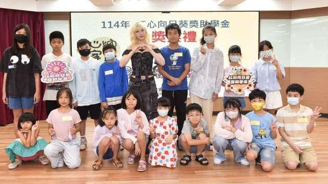 紅心字會全人化家庭服務 每年守護 3500 個家庭