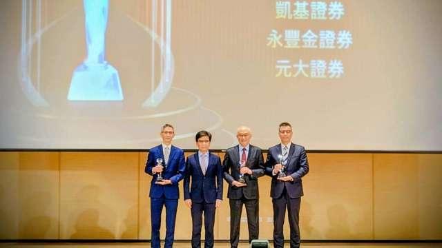 台指選擇權交易成長2成！彭金隆期許期貨商三箭齊發助力亞洲資產管理中心