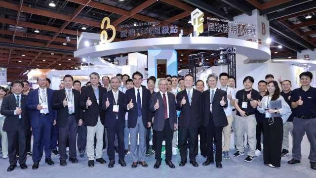 史上最AI的「台灣專利超級站」40件國發獎情境式展示 緯創、鴻海等大廠專利一次看