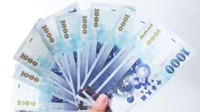 全民普發1萬可以衝了！今晚官網上線5種領取方式曝光 11/5預登記最快「這天」領到